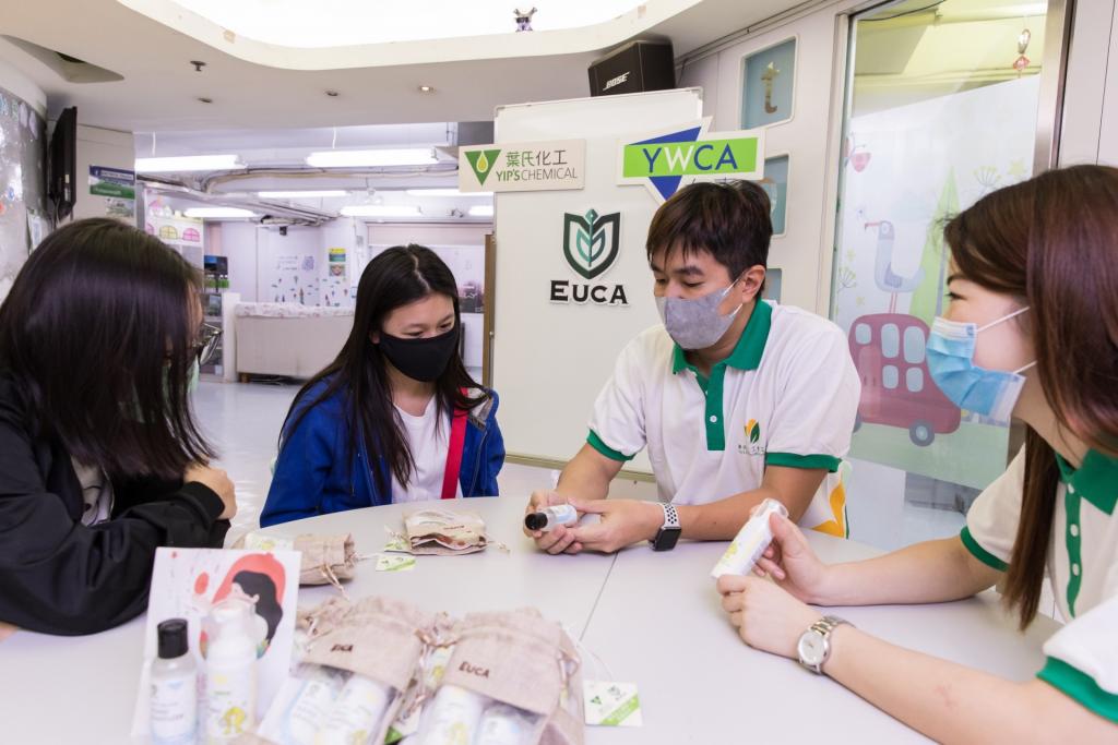 Yip's Chemical donated sanitizing products to over 3,00…