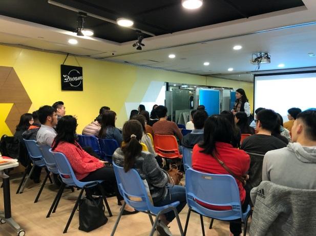“Project LIGHT” provides career development services for working youths with bachelor degree