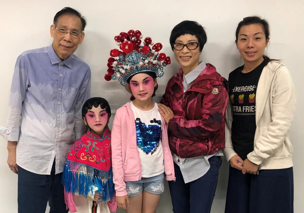 HKYWCA’s services users participated in a Cantonese opera workshop