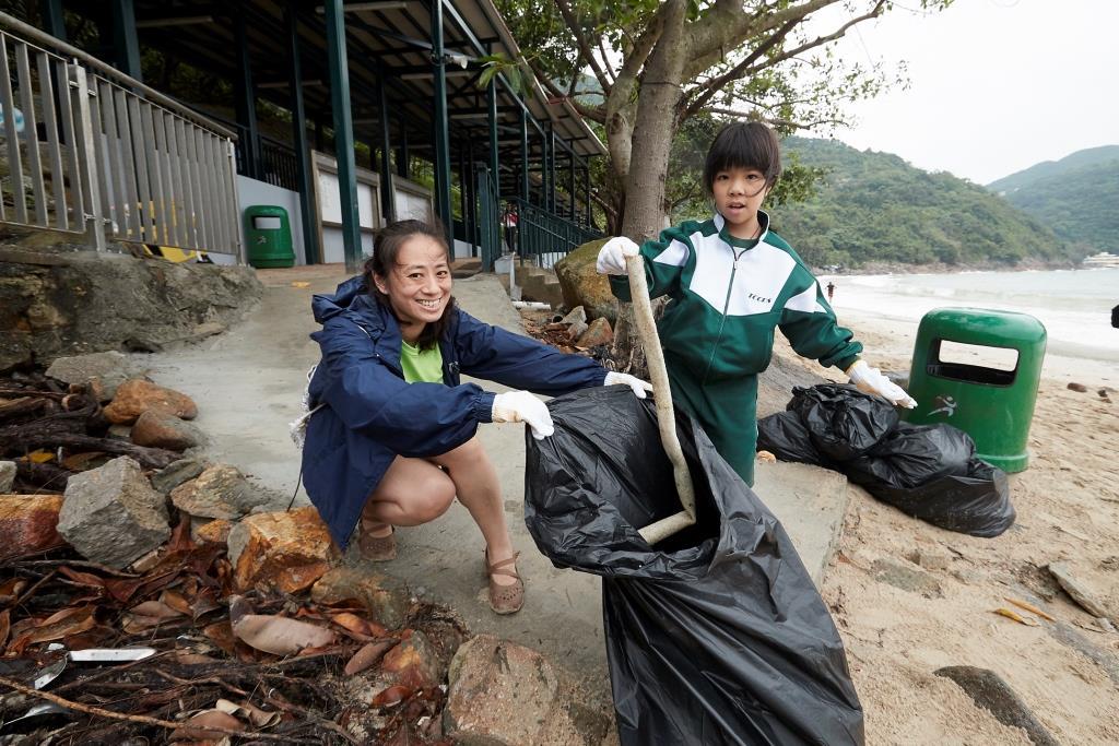 Watsons Water organised beach cleaning activity to educate children about environmental protection