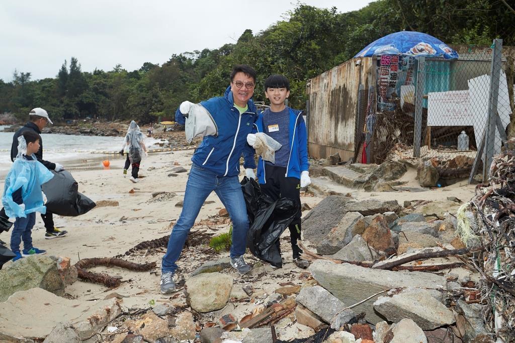 Watsons Water organised beach cleaning activity to educate children about environmental protection
