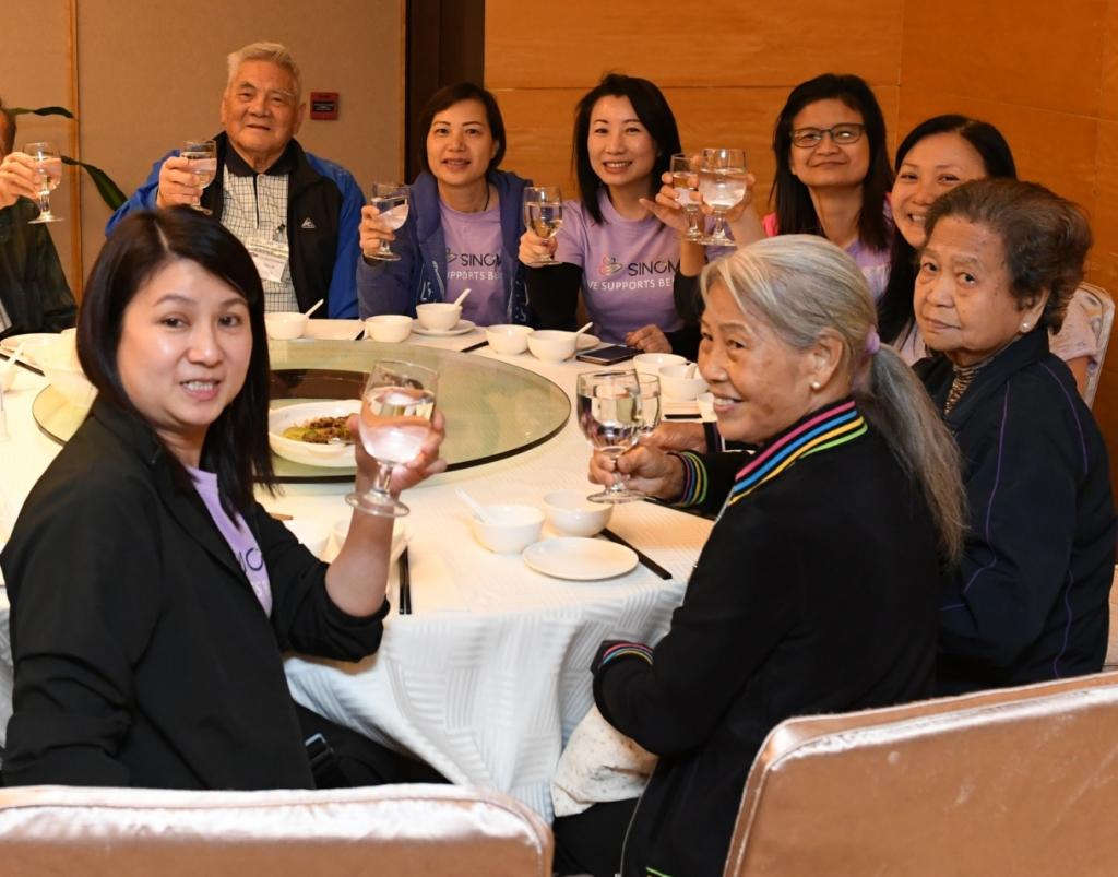 Sinomax organised activities to help elders to review their lives