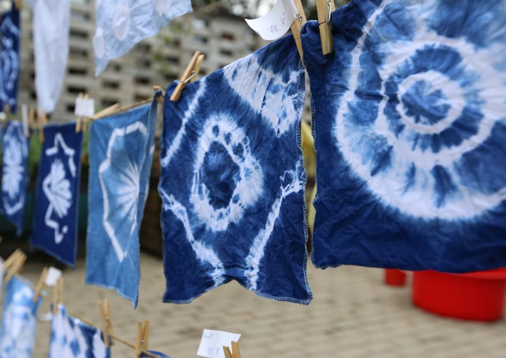 梁紹榮度假村與東涌居民一起慶祝女青營舍服務50年