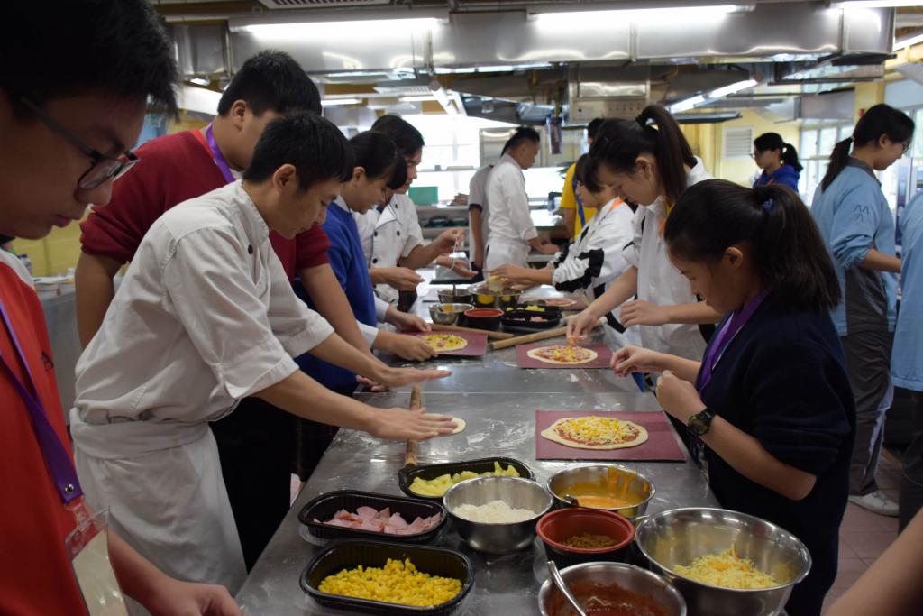 The Association co-organised “Project WeCan” Career Exploration Day