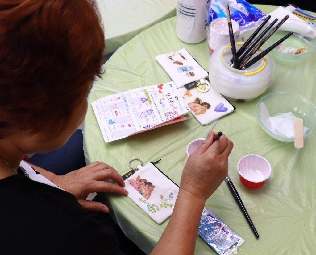 「穎飛」職FUN招聘日助婦女了解職場及就業