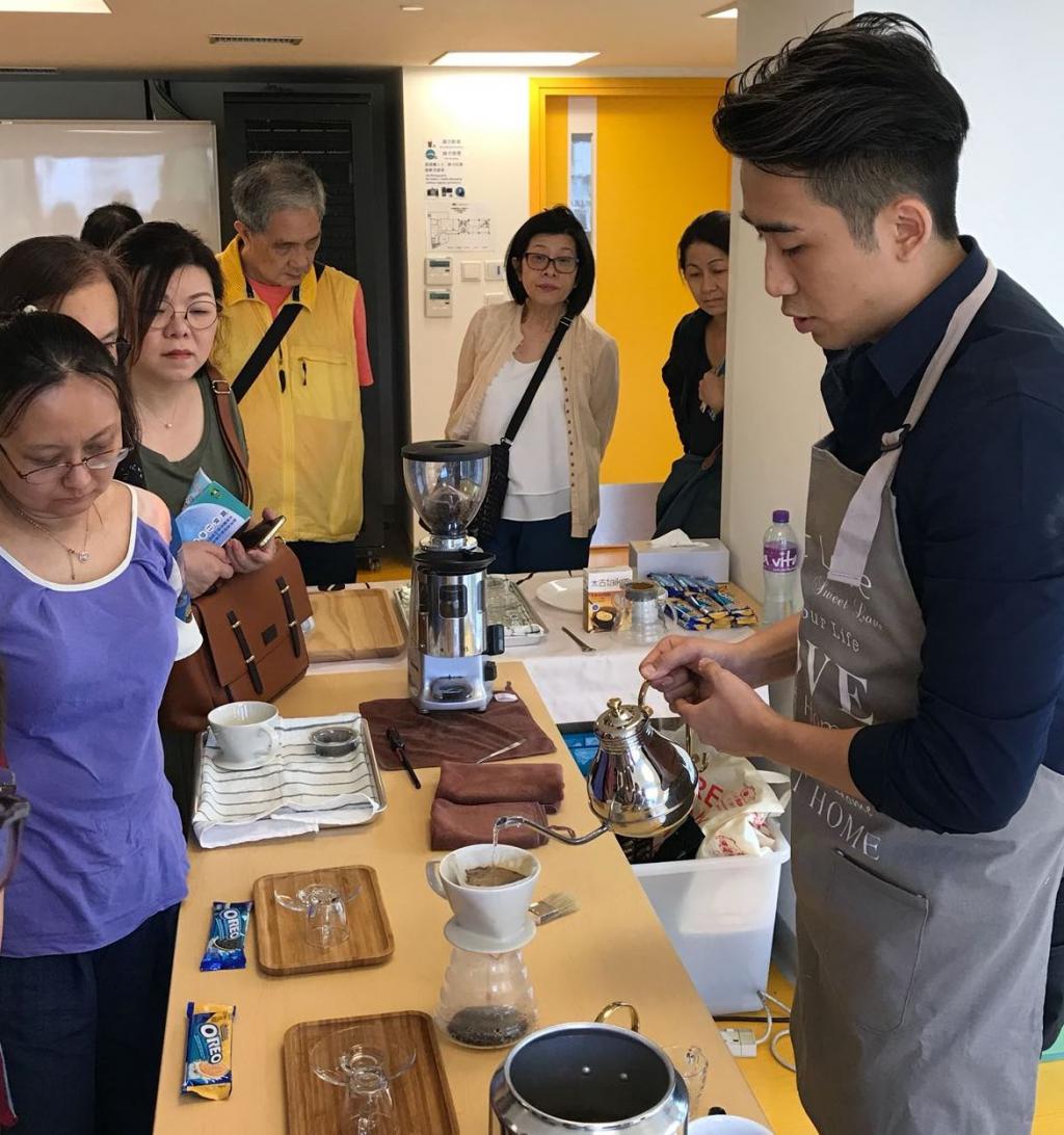 HKYWCA Jockey Club Social Service Building greeted local residents with an open day