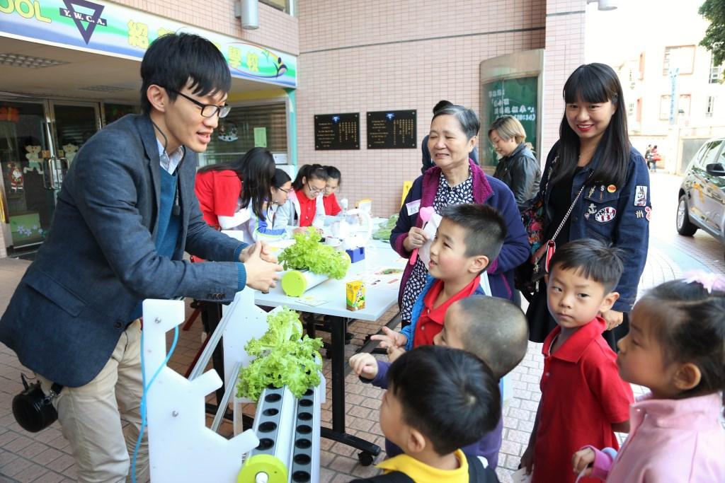 HKYWCA participated in the HSBC Community Festival 2016