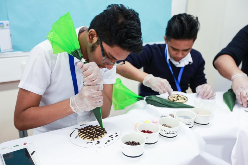 HKYWCA was invited to organise Shape Our Future: WeCan! - Project WeCan Career Exploration Day