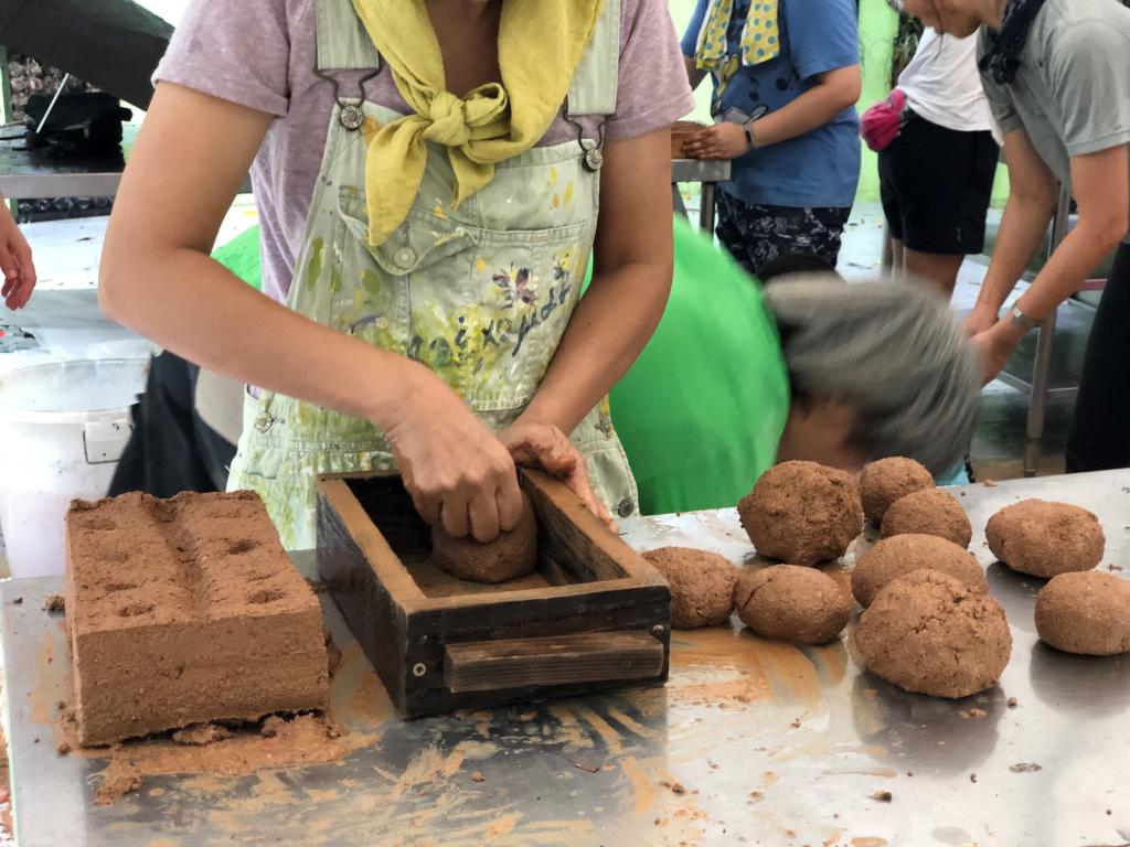 女青梁紹榮度假村推出土窯創作及烹飪工作坊_03