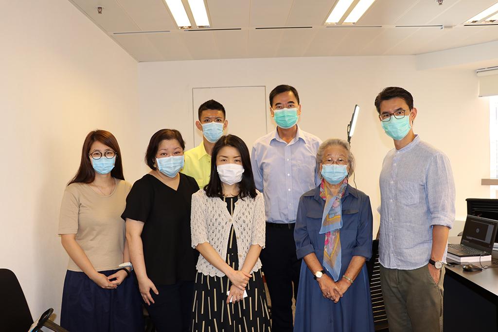 高黃美芸曾照顧患有認知障礙症的丈夫多年，她以照顧者的身份讓義工對患者家屬的辛酸有更深入的了解。