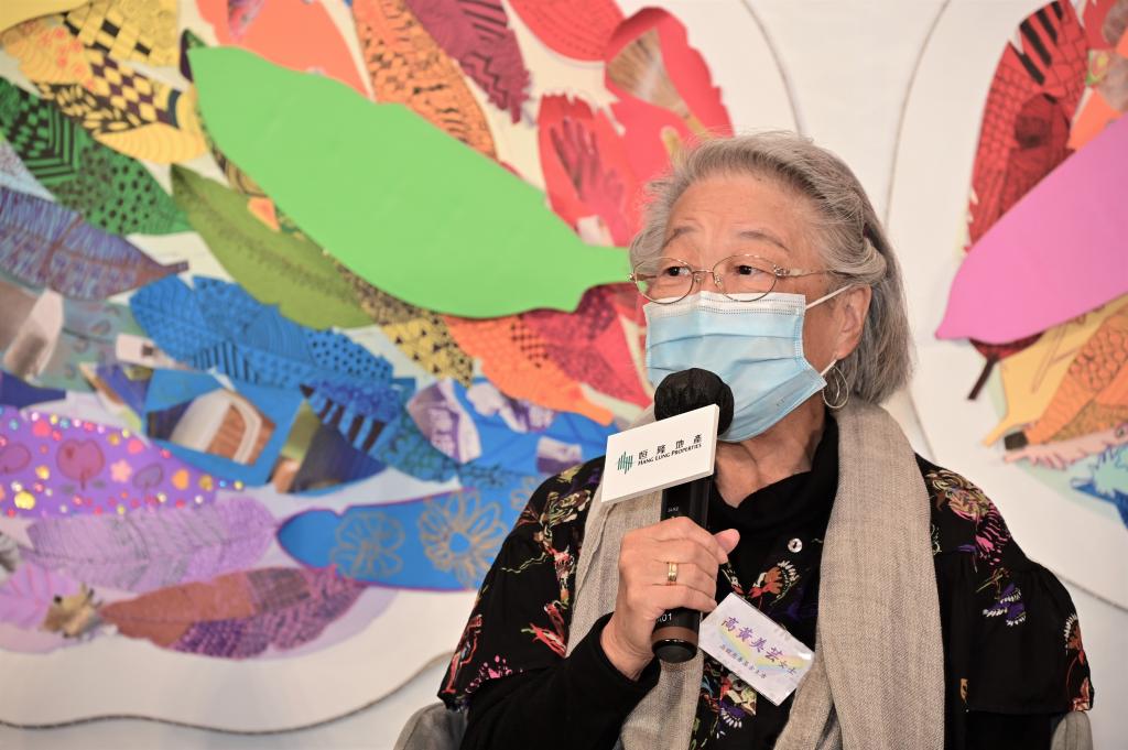 Mrs. Gwen Kao, Chairman of the Charles K. Kao Foundation for Alzheimer’s Disease shared experience in taking care of dementia patients. 