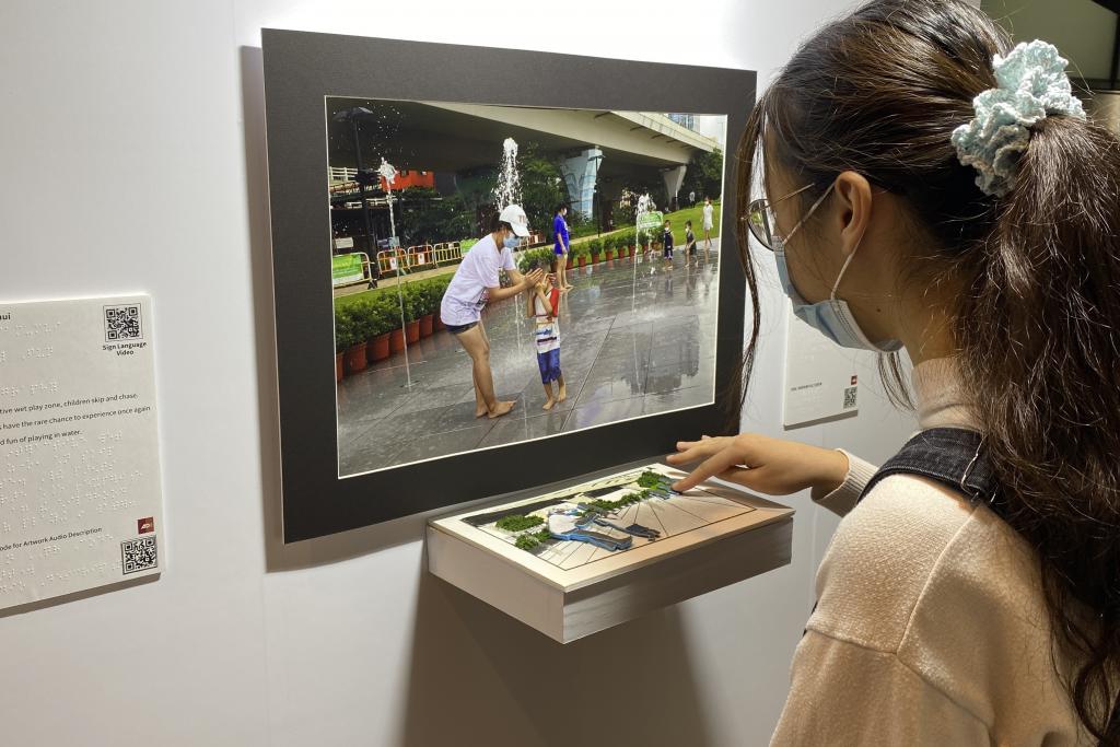 Youngsters applied design thinking to serve people with impa…