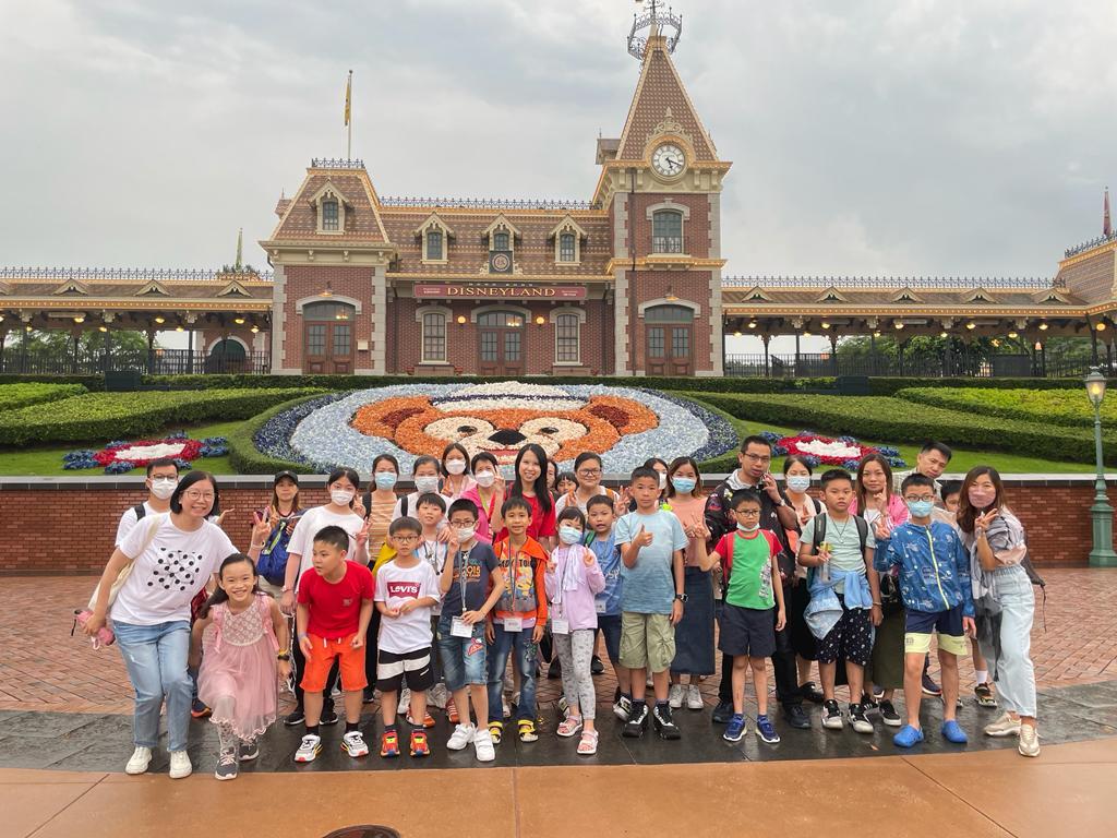 香港迪士尼樂園邀請SEN學童入園親親大自然