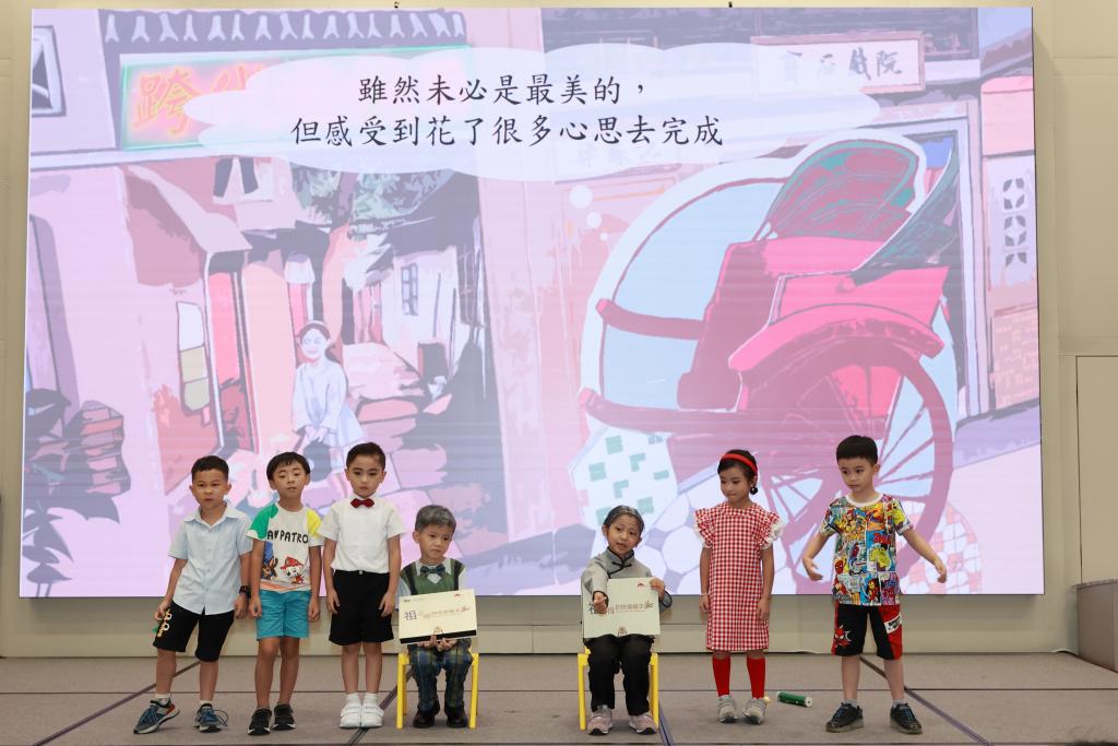 Seven little actors and actresses dressed as their grandparents.