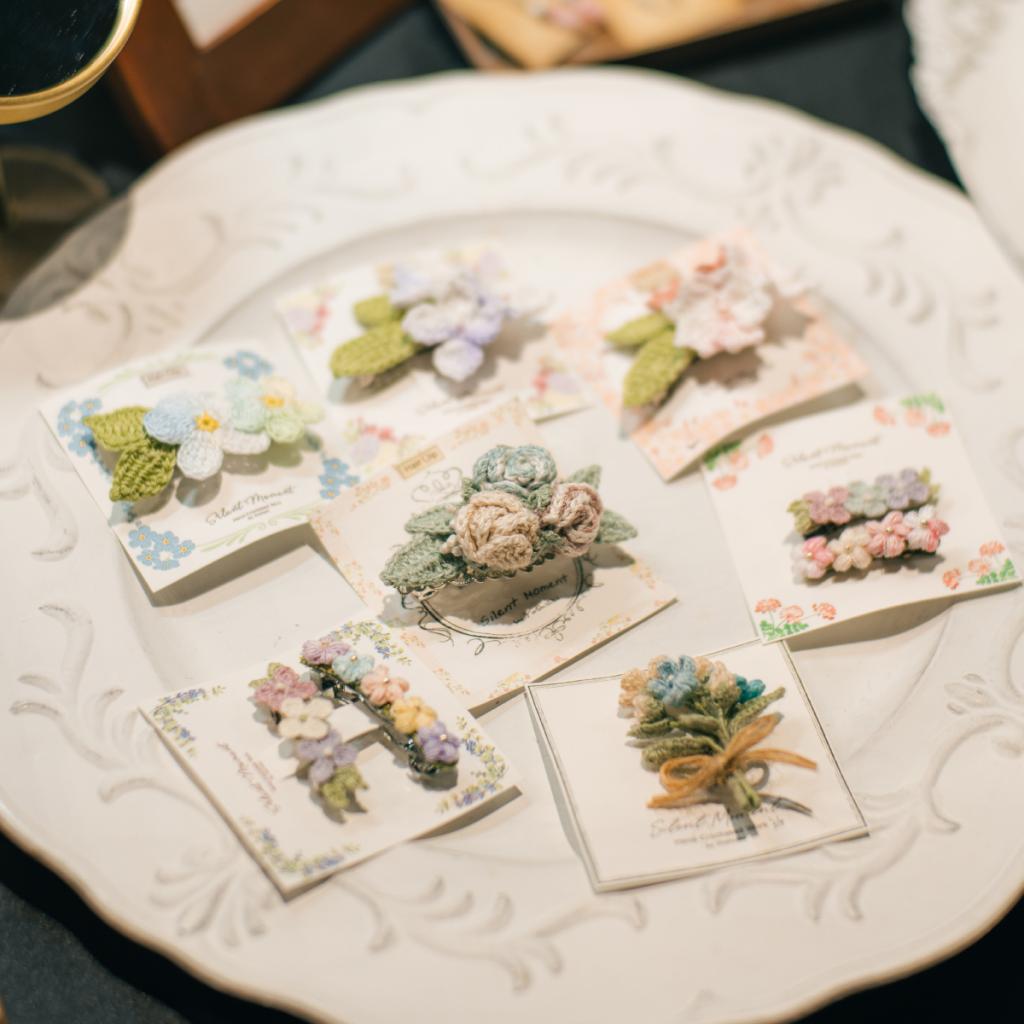 Different types of scrunches (HK$150-350)
