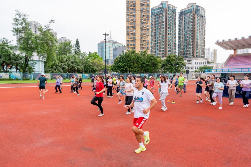學員積極集訓，邁向渣馬夢想殿堂。