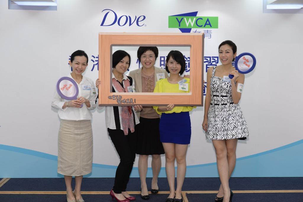 女人矛盾心事 —— 鏡不可不照 照完卻不快 87%女士照鏡曾有負面感受